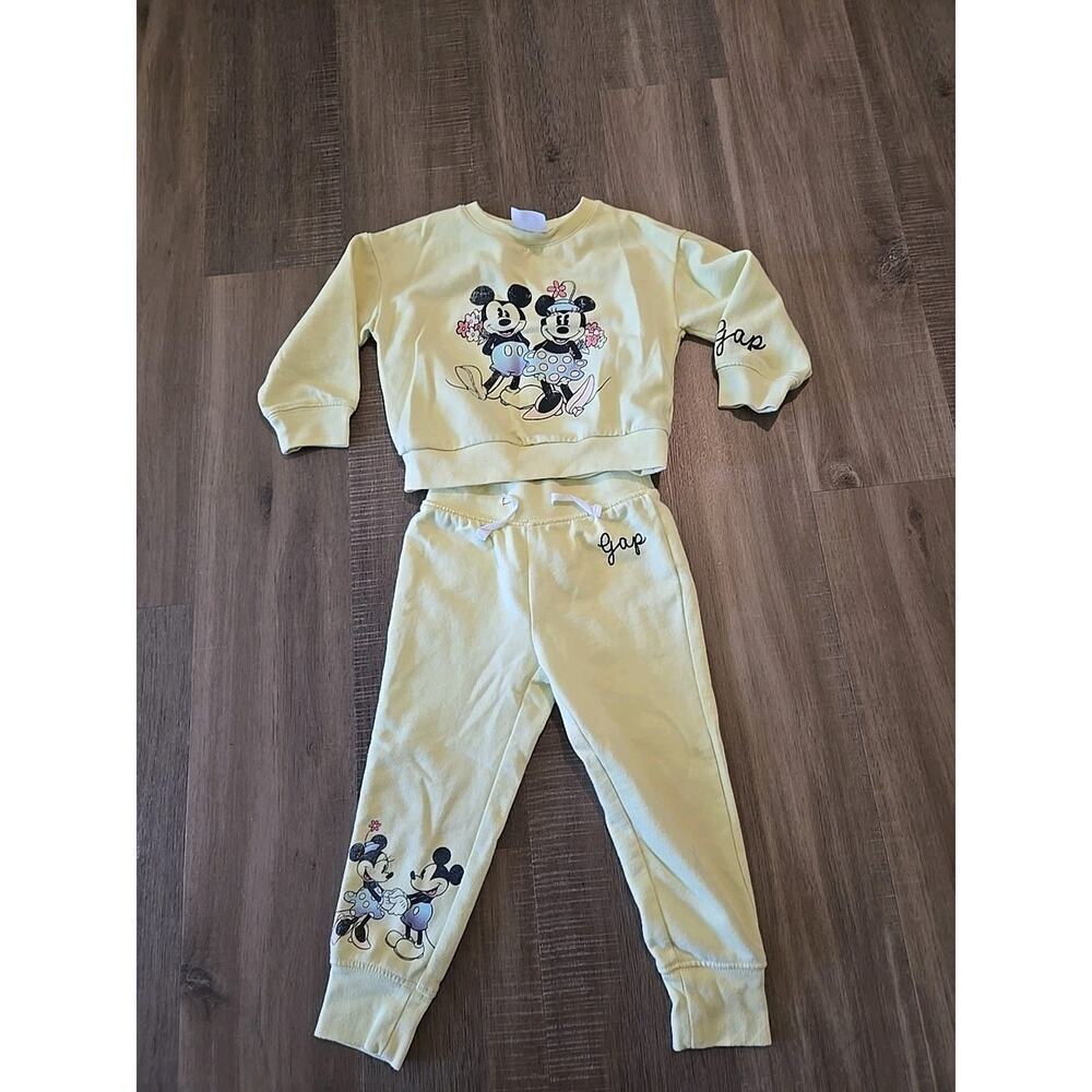 Gap Kids Yellow Minnie Mouse Sweatshirt 2 & Sweatpants size 3 Pre Owned